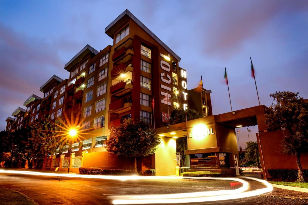 The Nicol Hotel And Apartments Йоханнесбург Экстерьер фото